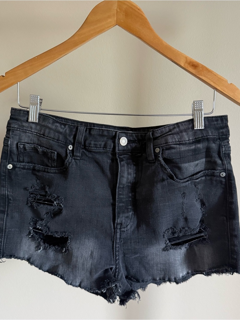 eunina Black Distressed Raw-Hem Denim Shorts